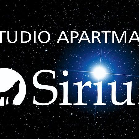 Studio Apartman Sirius Слуни Екстериор снимка
