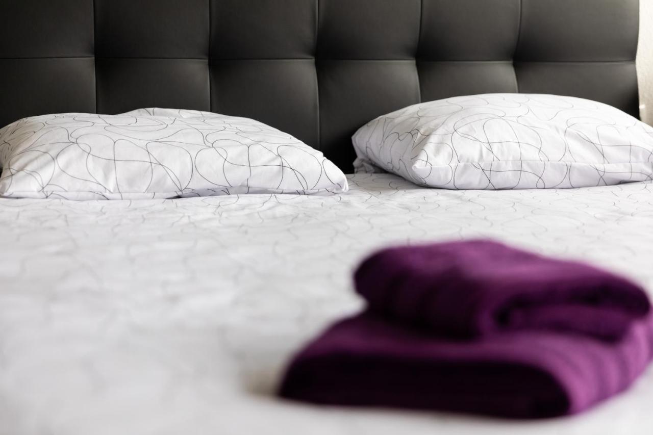 Studio Apartman Sirius Слуни Екстериор снимка